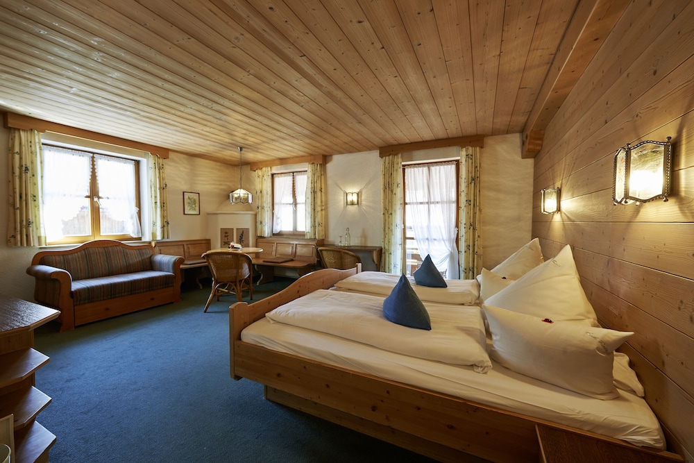 Hotel Bad Rain - Property Image 7