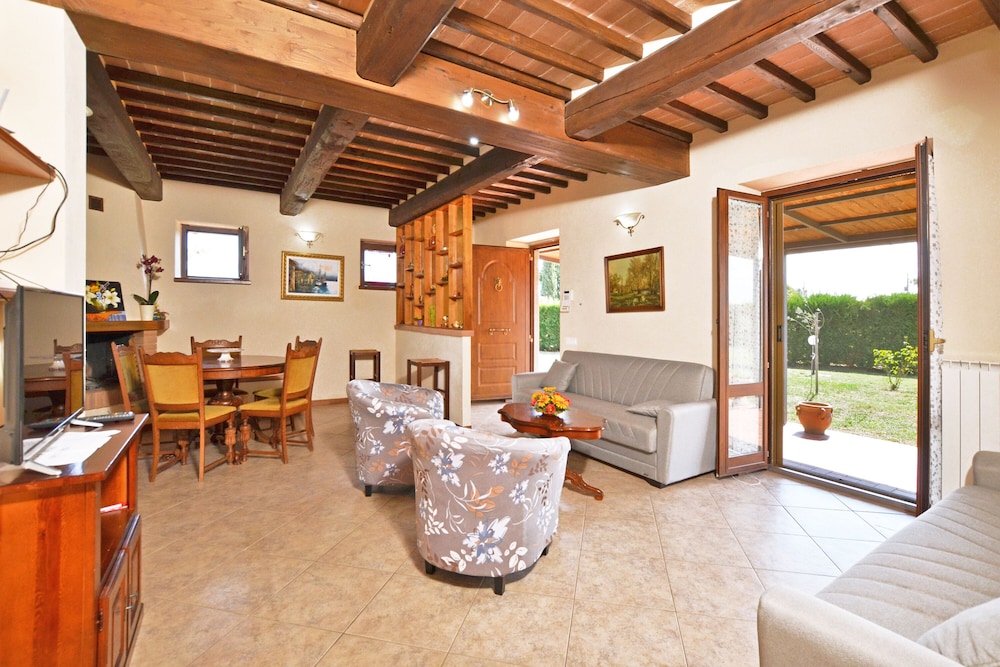 Villa San Lorenzo view 5