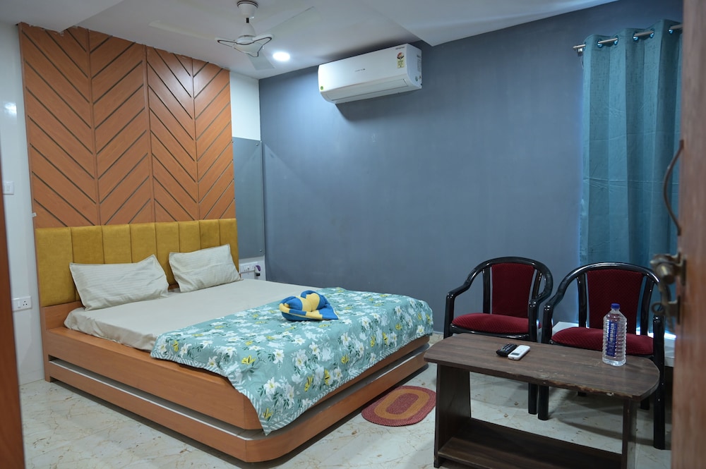 Nirmalya Guest House