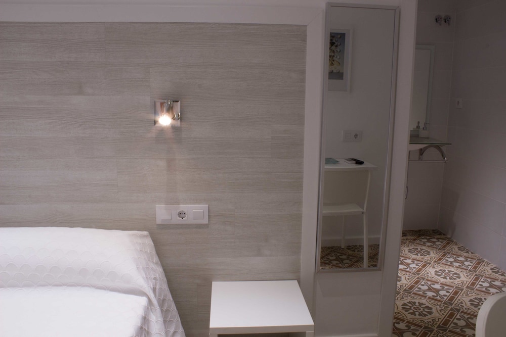Hostal Nova