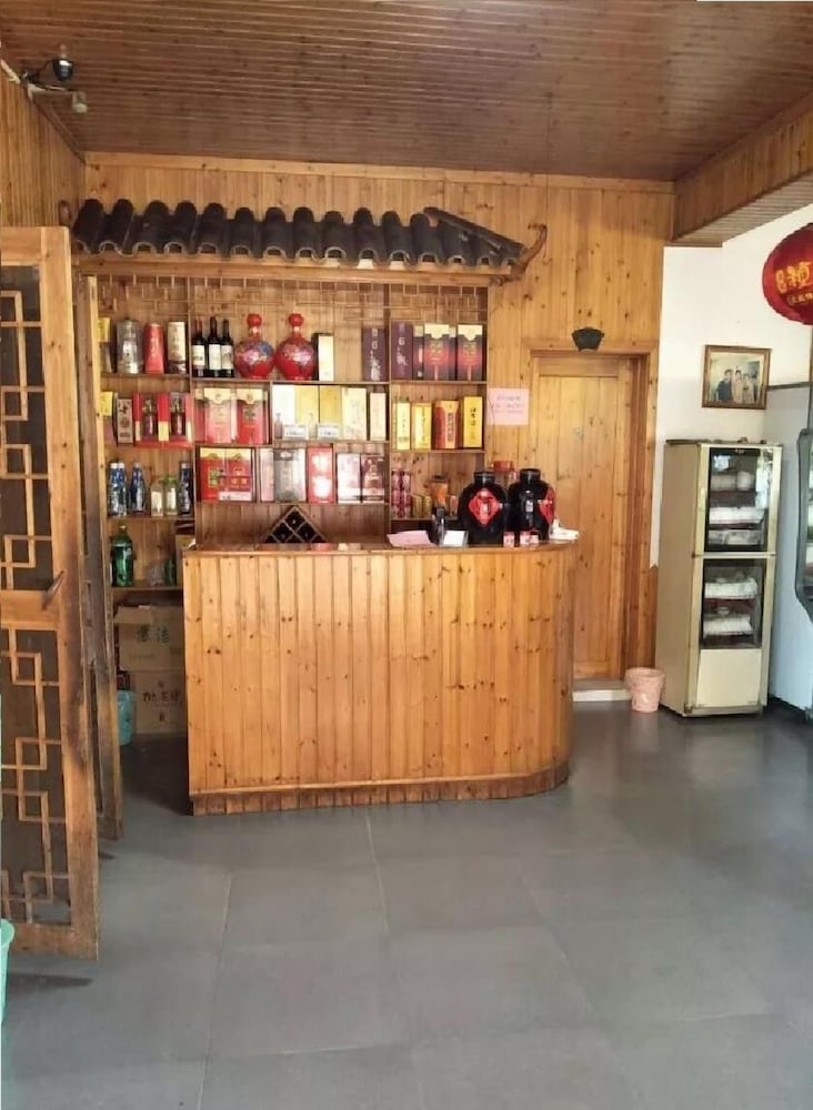 Liuxi Mountain Villa - Property Image 1