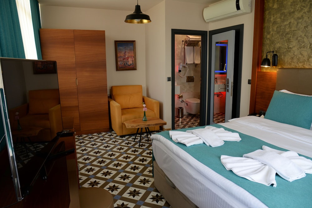 Pera Luna Residence - Özel Sınıf - Image 57