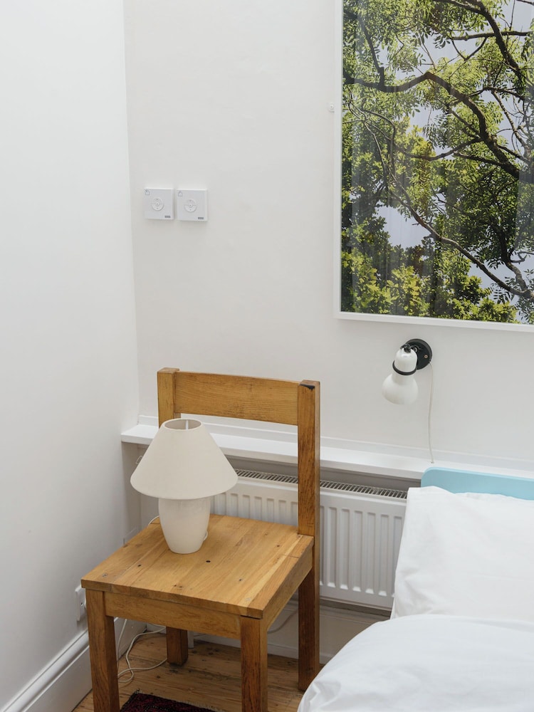 Beautiful 3 Bedroom Home in Bristol
