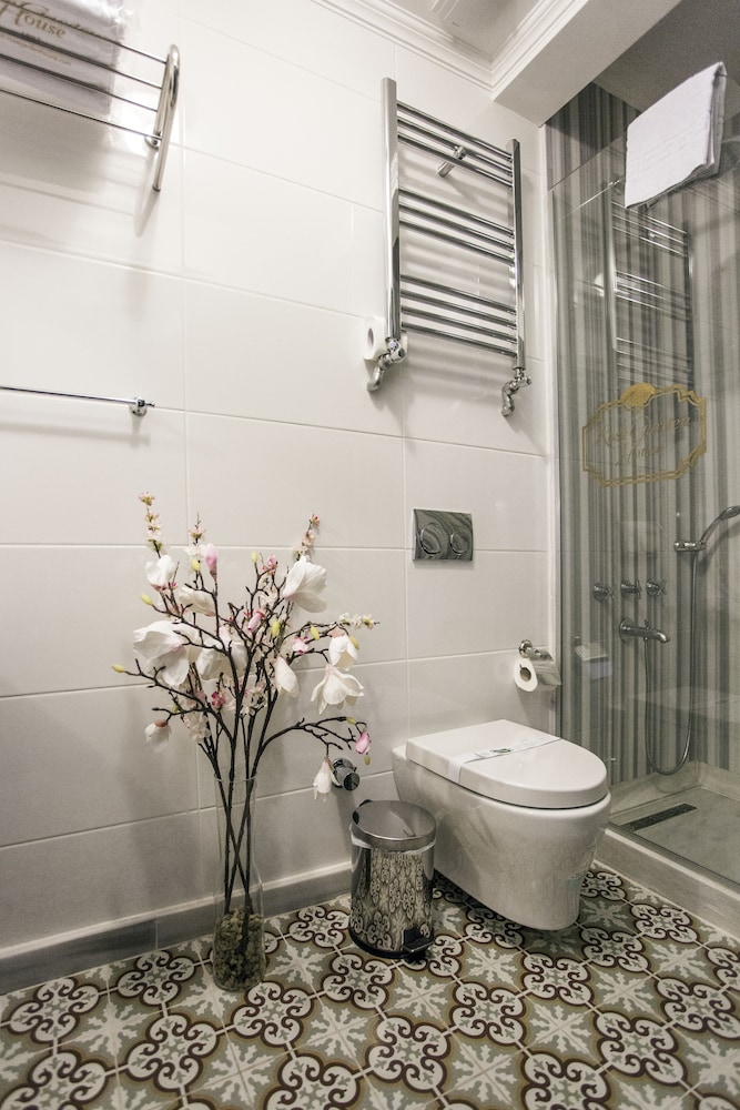 Bahçe Ev Oteli - Özel Sınıf - Image 79