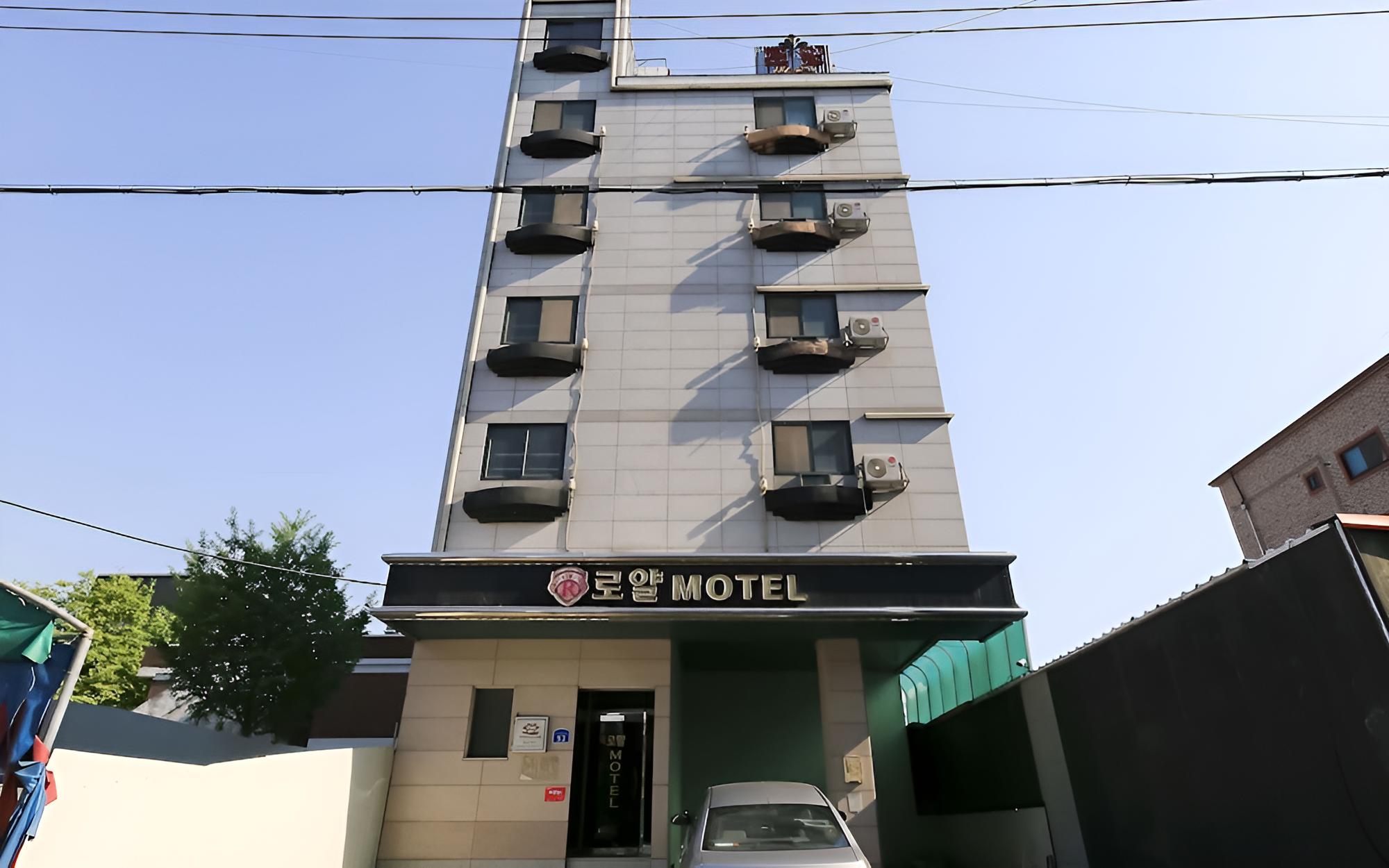 Daejeon Sintanjin Royal view 2