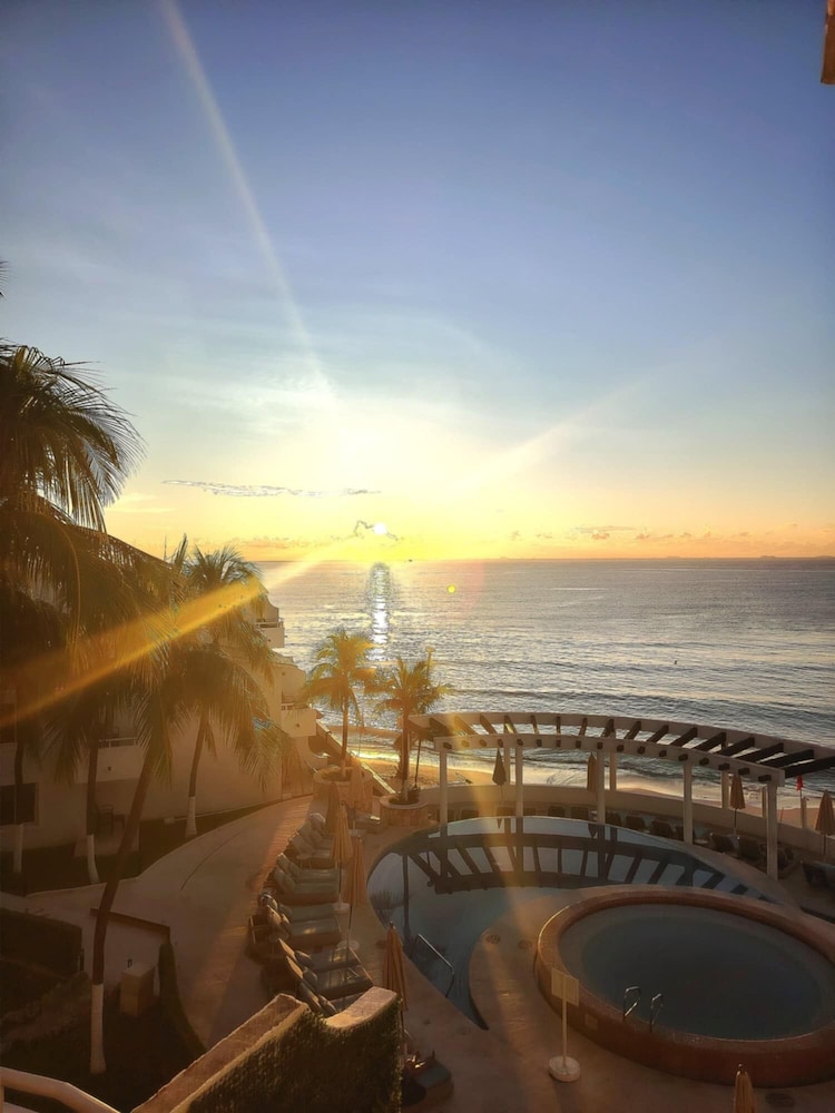 Sunset Fishermen Beach Resort Room 344 A&B
