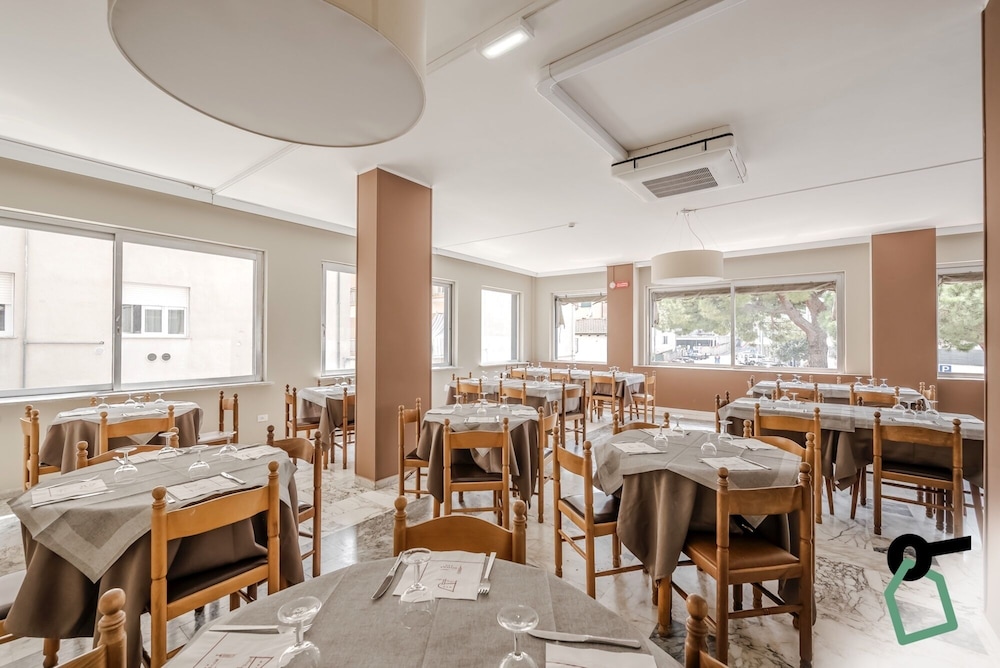 Hotiday Room Collection - Celle Ligure