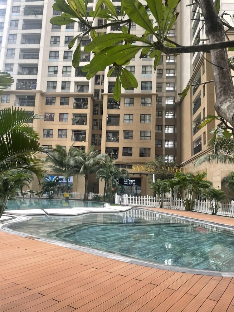 Vinhomes Dcapital Managed by Anstay Residence