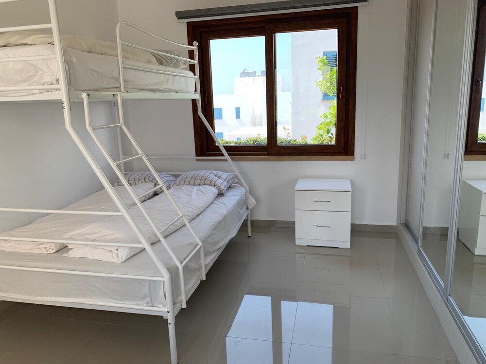 Highly Comfortable Family-friendly Apartment in Lovely Area
