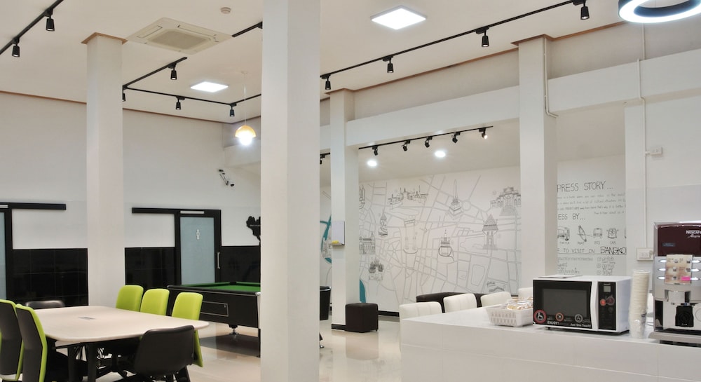 Express Hostel