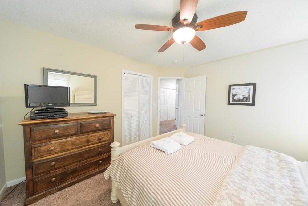 Charleston Vacations - W Cooper 306 3 Bedroom Holiday Home By My Ocean Rentals - Property Image 4