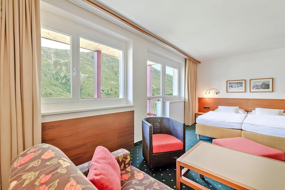 Flat in Obergurgl With Shared Wellness Centre