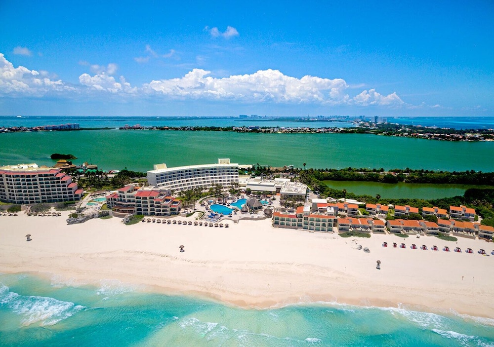 Grand Park Royal Cancun - All Inclusive