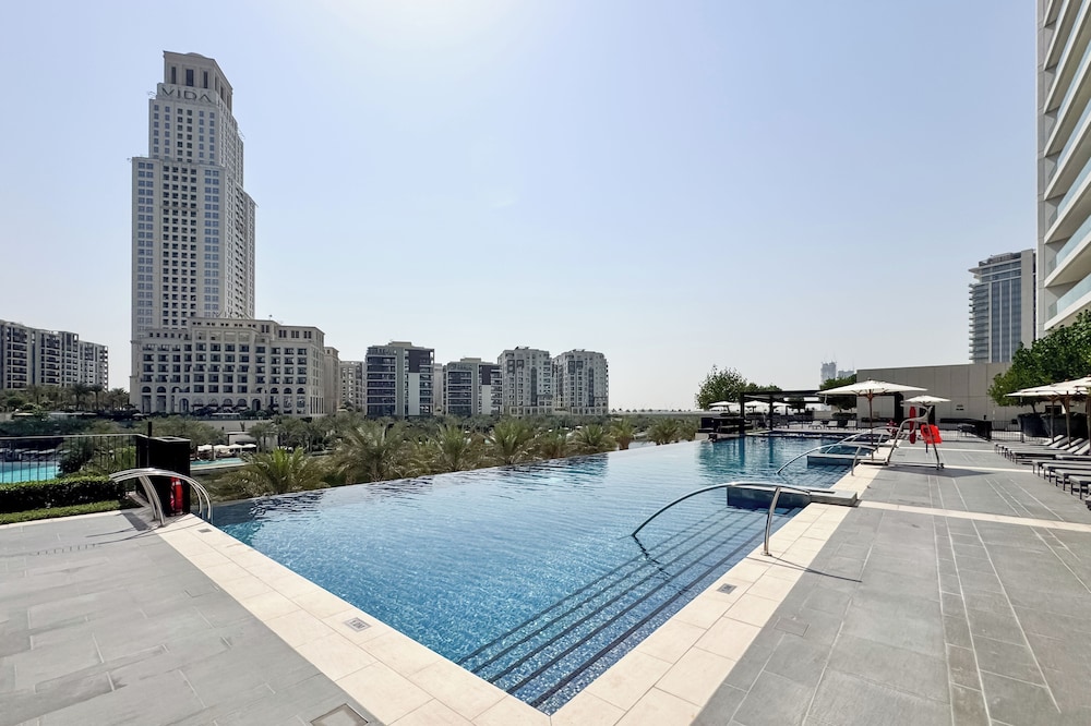 PVH - 1BR Sea View - Palace Residence