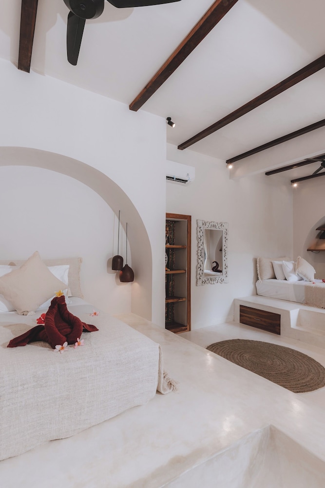 Om Wellness Resort