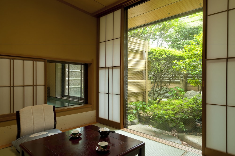 Tatsunokuchi Onsen Tagawa Ryusenkaku