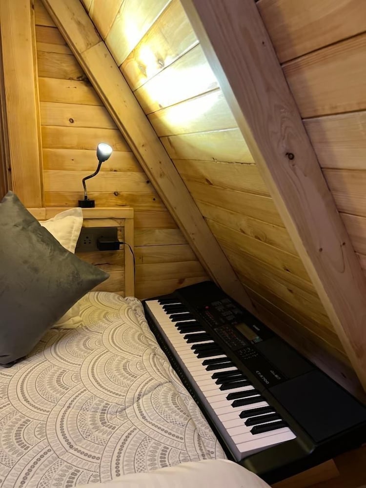 SNOVIKA THE ORGANIC FARM AND STAYS