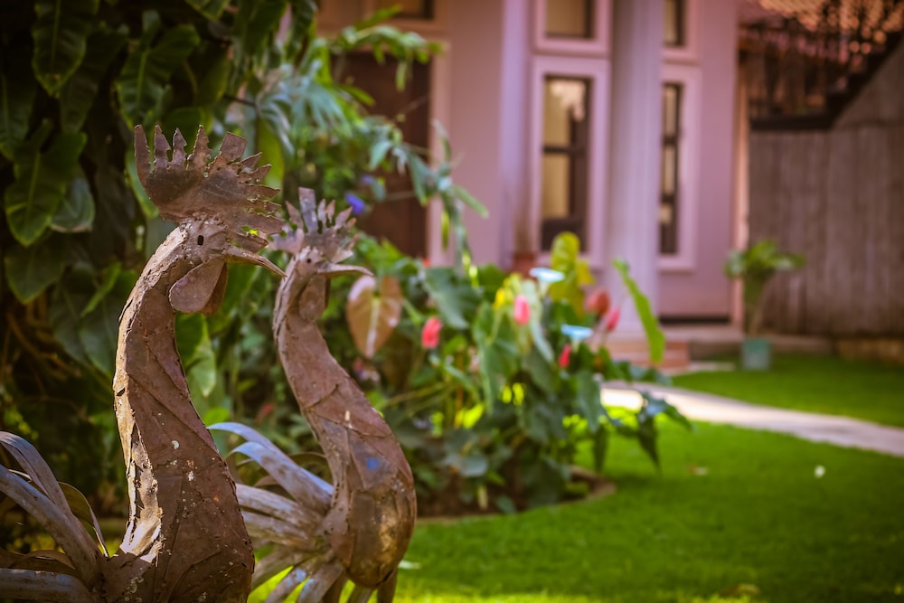 Zawadi House