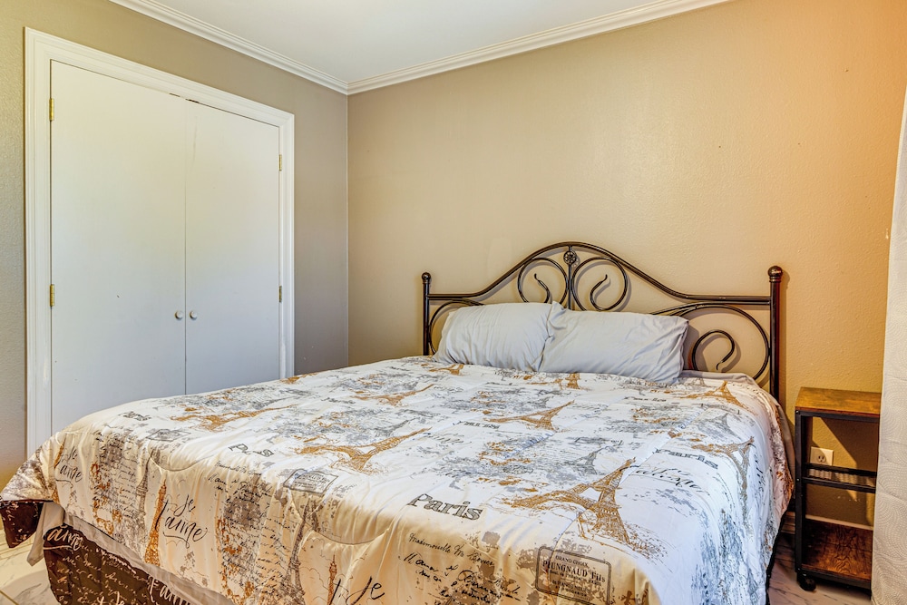 Close to Town & Med Center: Weslaco Home