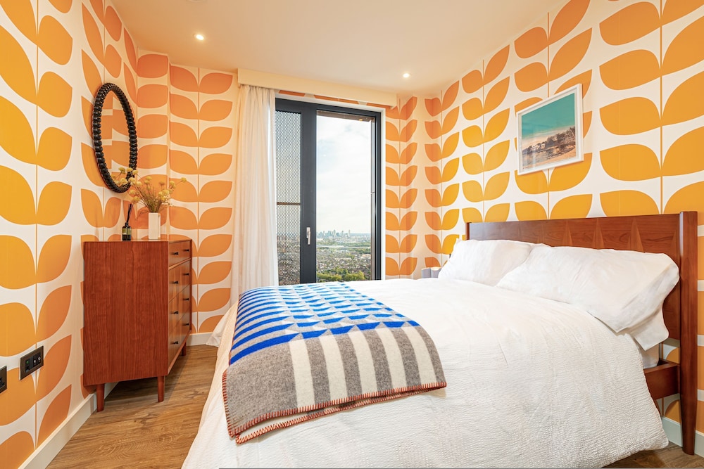 The Eades Natasha Landers 2 Bed