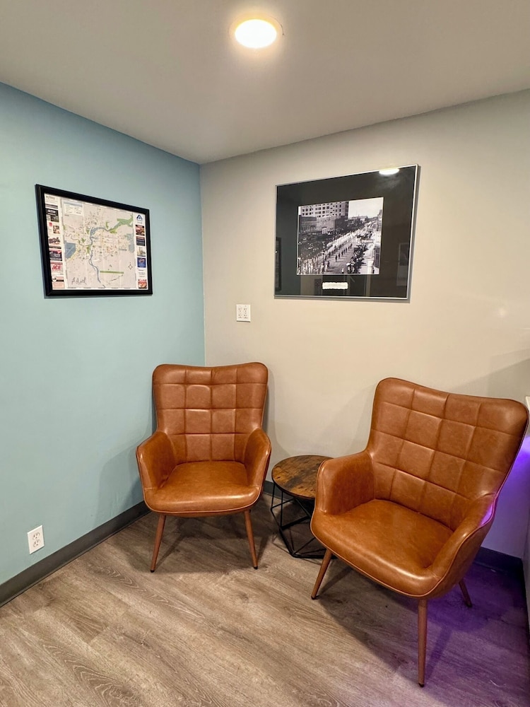 Super 8 By Wyndham Great Falls City Center