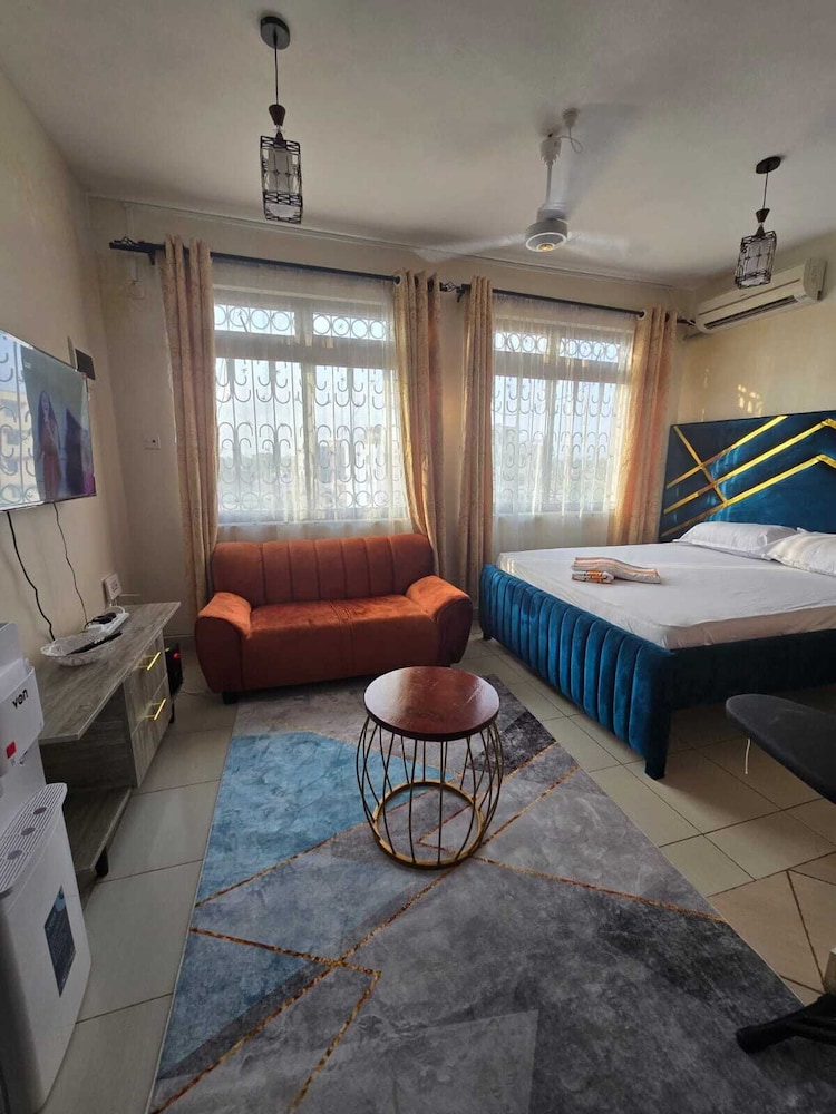 Lux Suites Gish Studios Nyali