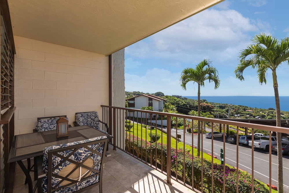 Kona Coffee Villas E246 2 Bedroom Condo