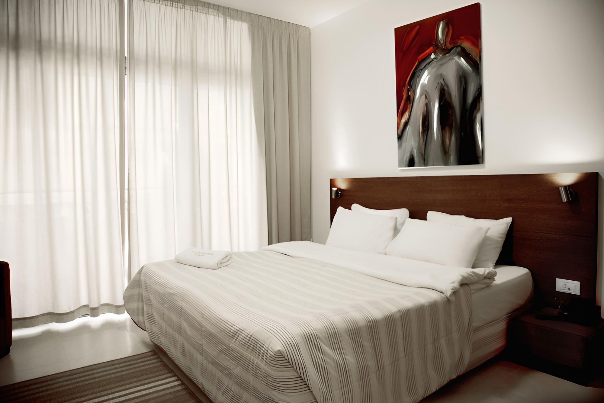 Santona Residence
