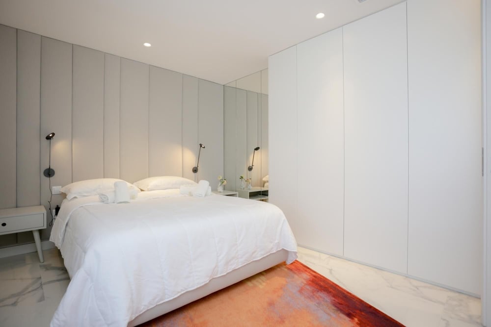 Sea Side Luxury Apartment view 4