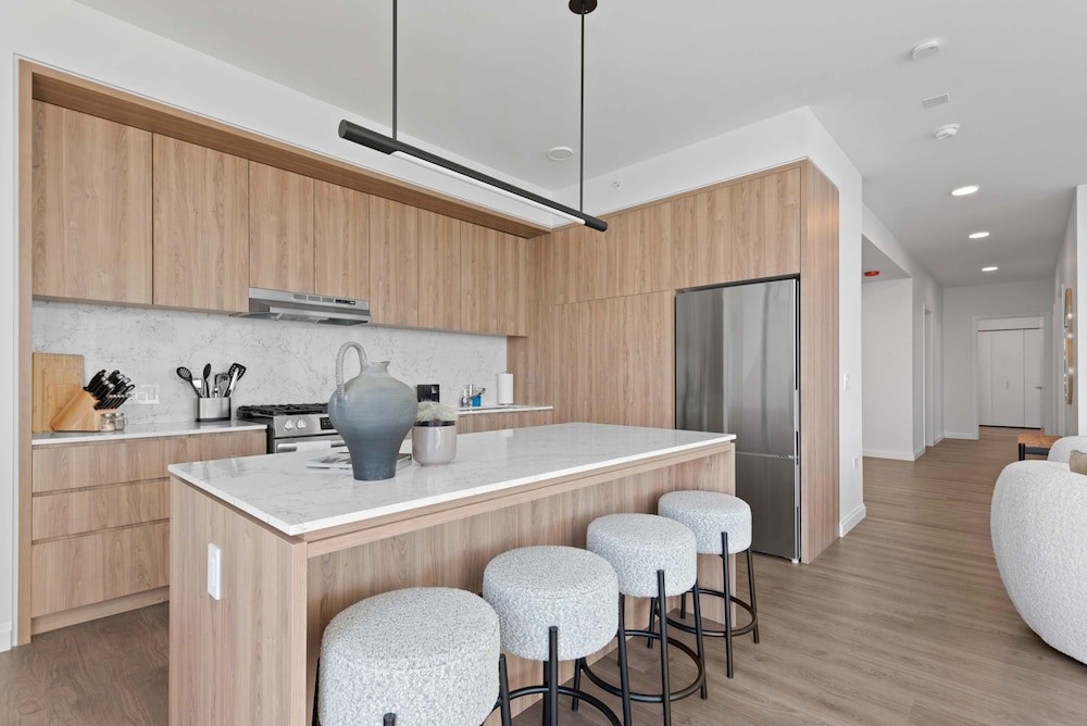 Luxe Apts Stunning Lake Views Resort Amenities