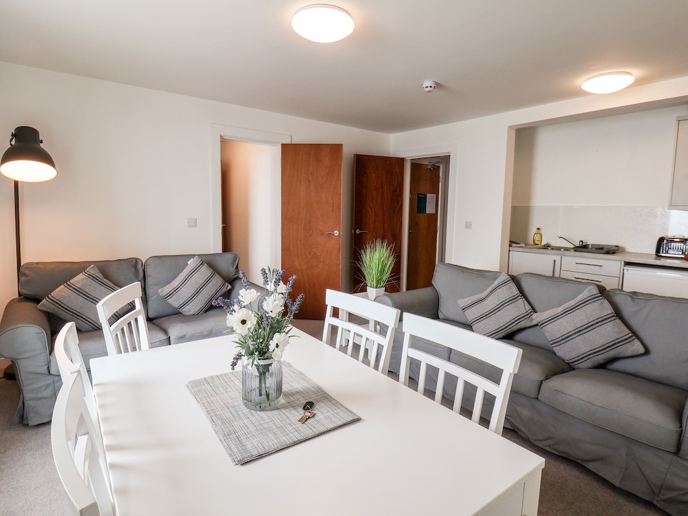 7 Seaview @ Bridlington Bay