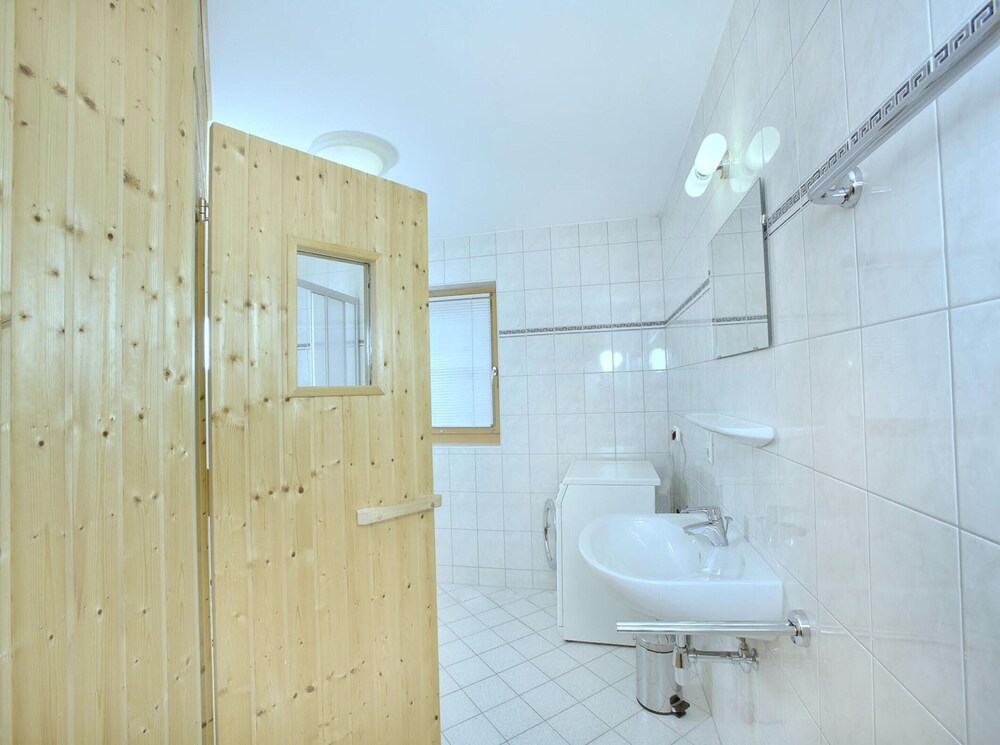 Chalet in Austria Near Ski Bus and Sauna