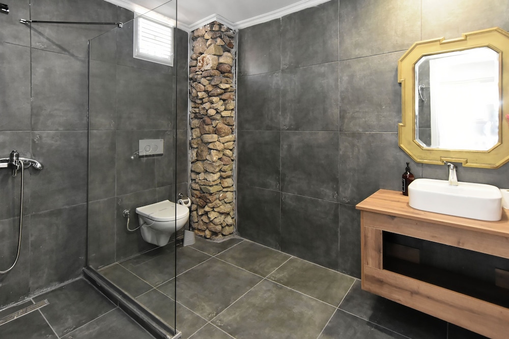SİMLARDA AQUAPARK OTEL