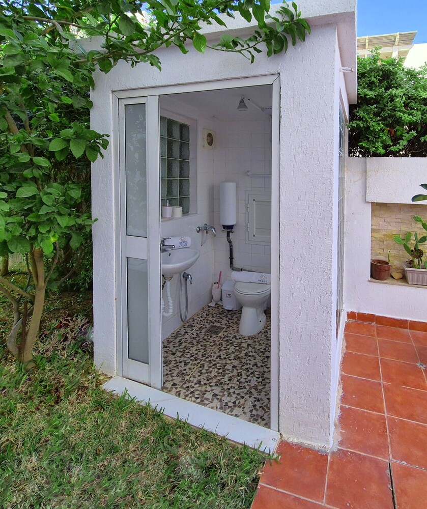 L'Orchidée - Luxury Suites