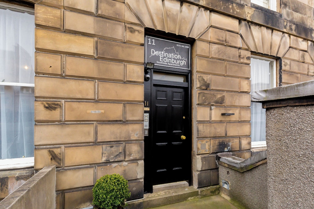 Destination Edinburgh Apartments- Southside Apartments