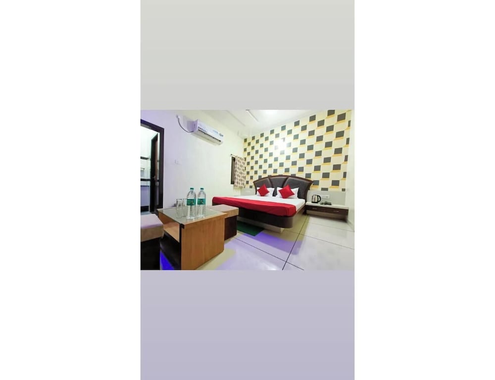 Hotel Shree Rajrajeshwar Palace