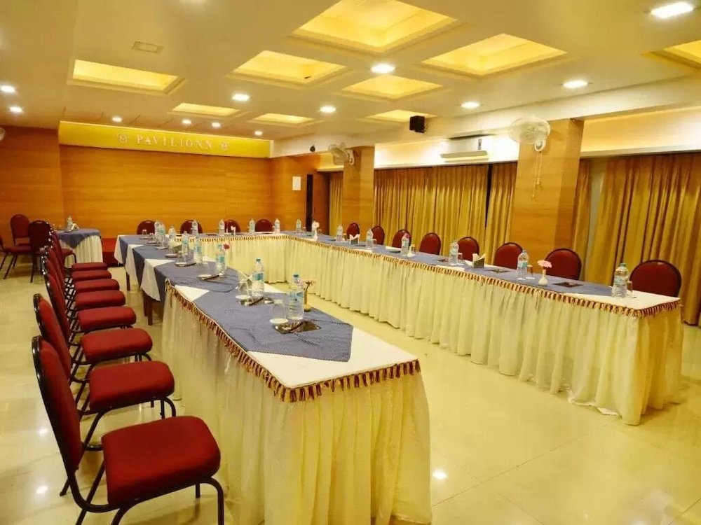 meeting & event spaces
