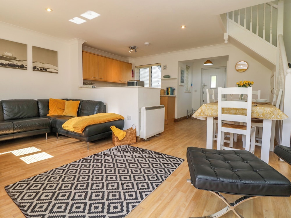 Carrick Cottage