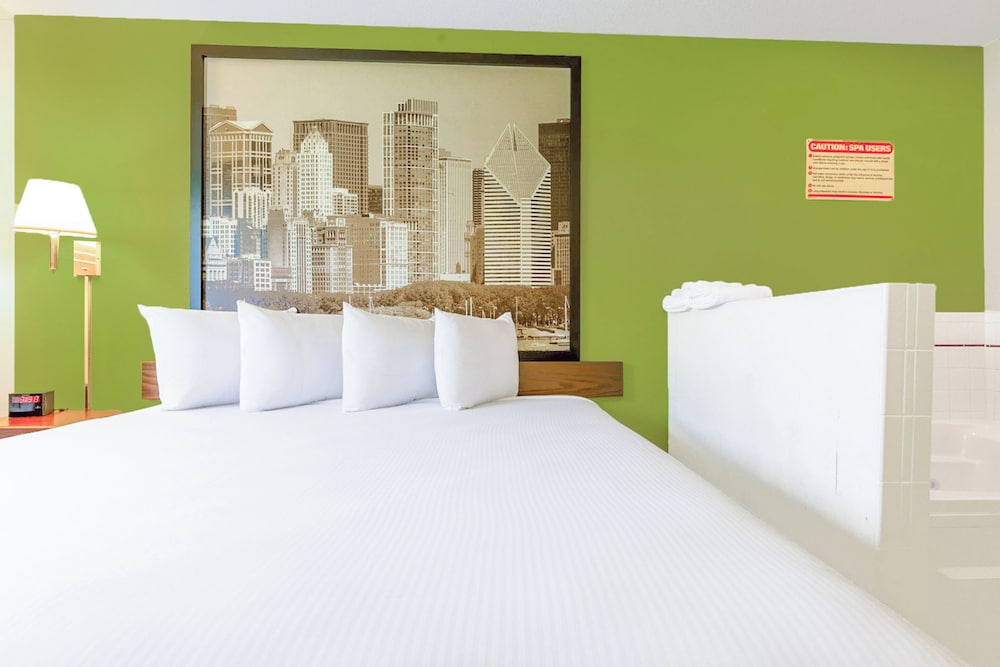 Super Sleep Inn view 5