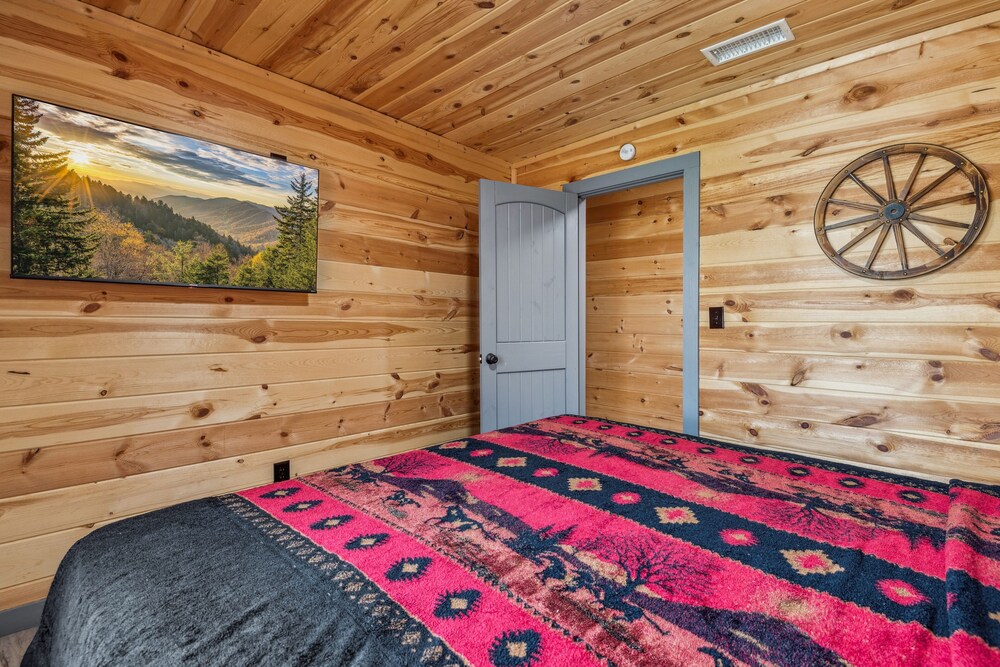 Starlight Valley 3 Bedroom Cabin