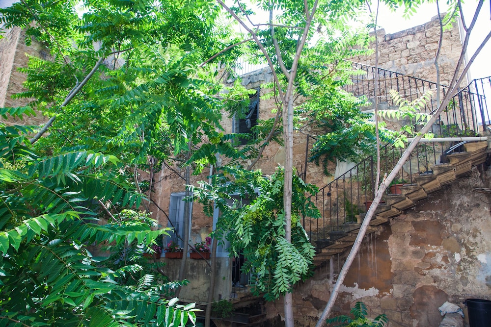 Nouveau Hotel Du Liban
