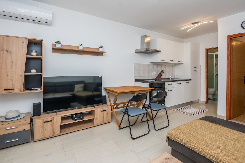 Apartment Vujeva en Vir — kitchen