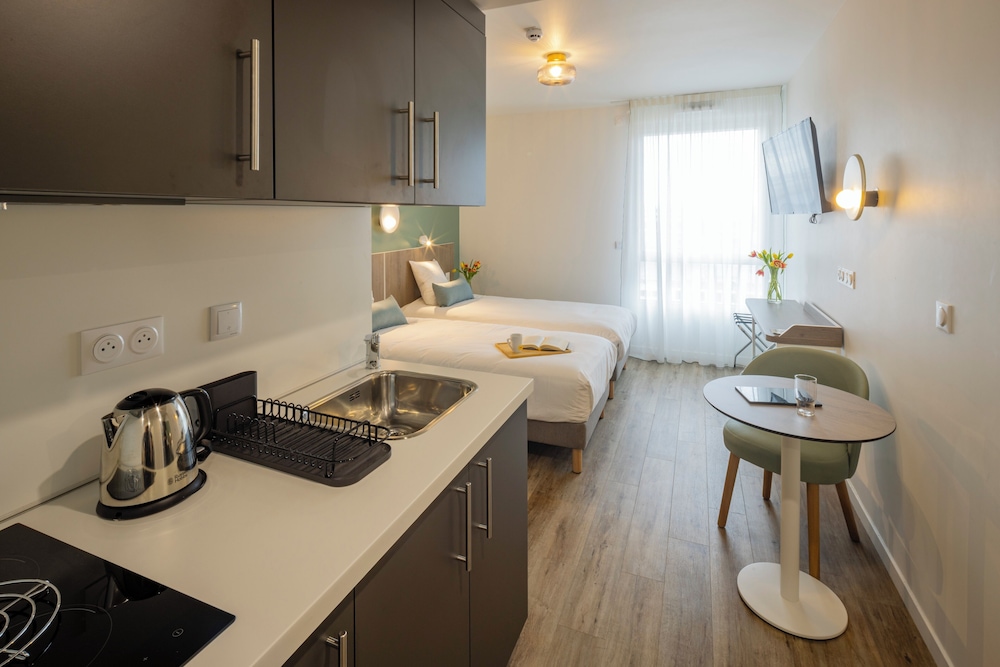 Le Havre Vacations - All Suites Appart Hotel Le Havre - Property Image 28