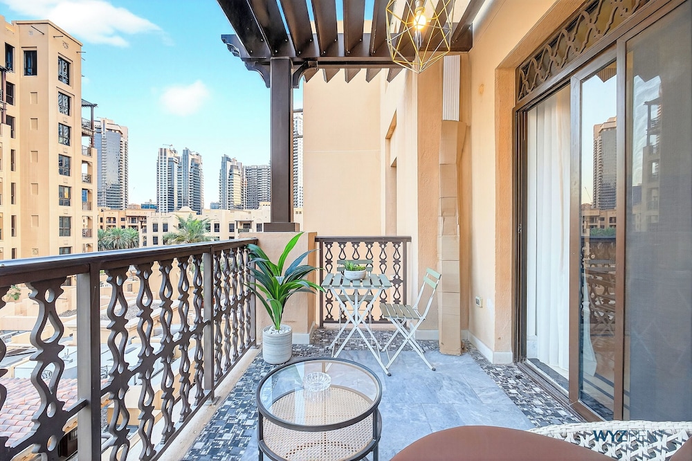 Arabian Elegance 1BR Zanzabeel 1 w Views