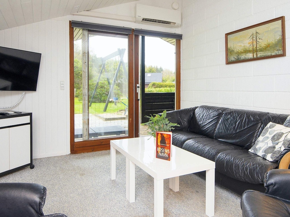 6 Person Holiday Home in Farvang view 5