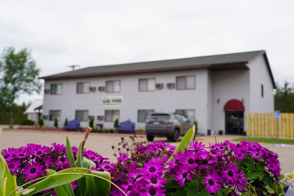 Model Towne Inn