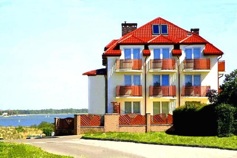 Apartament Rades
