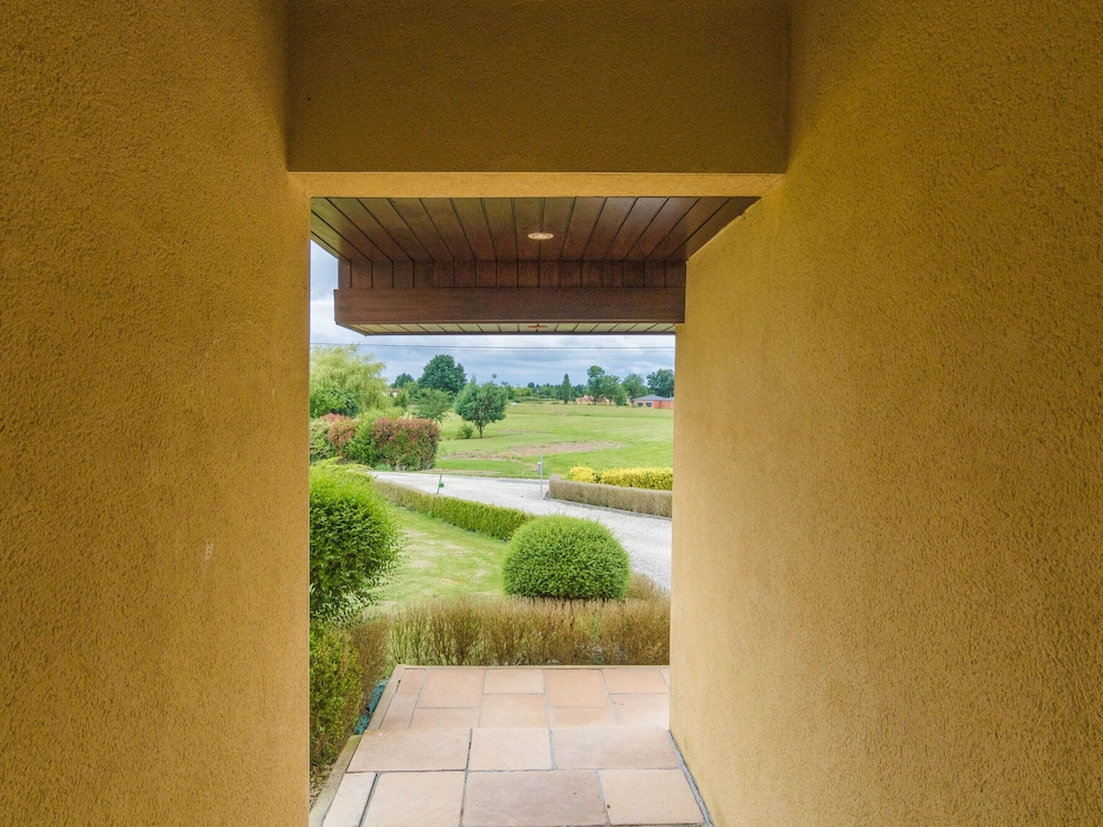 Modern Holiday Home in Aquitaine view 5
