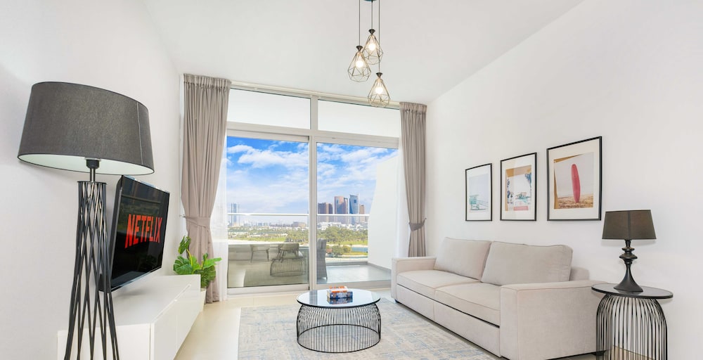 LUX Holiday Home - Azure Residence 2