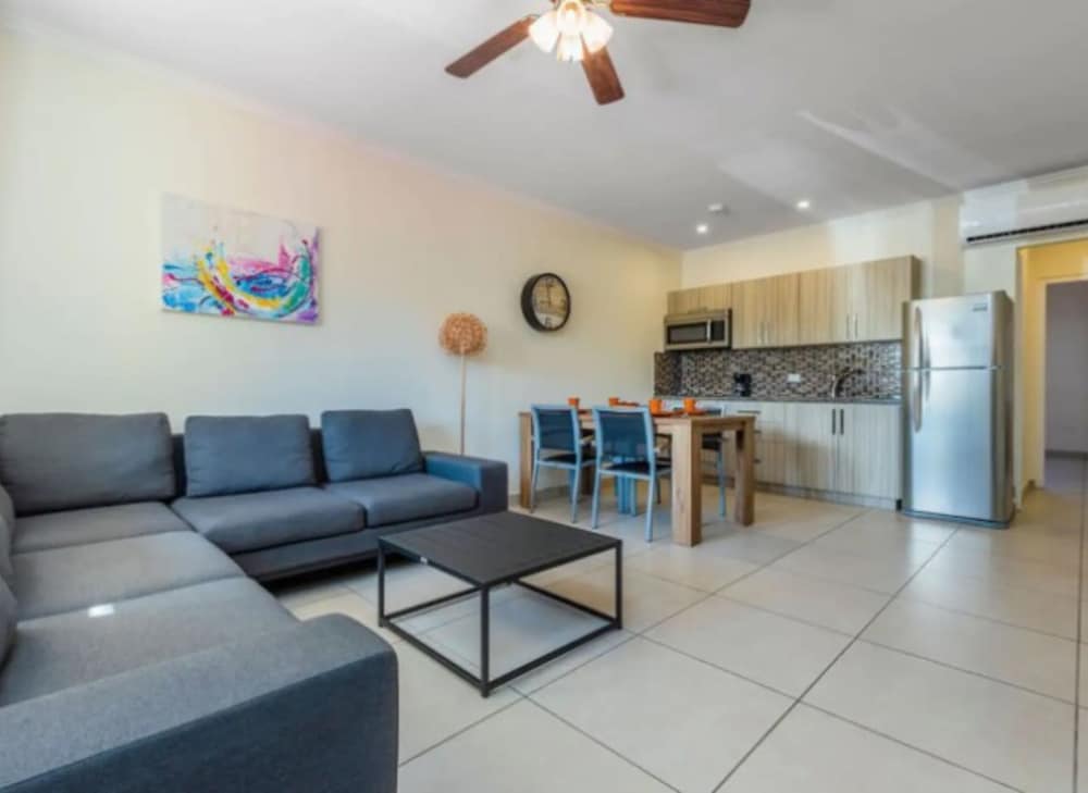 Apartamento para Parejas en Eagle Beach view 5